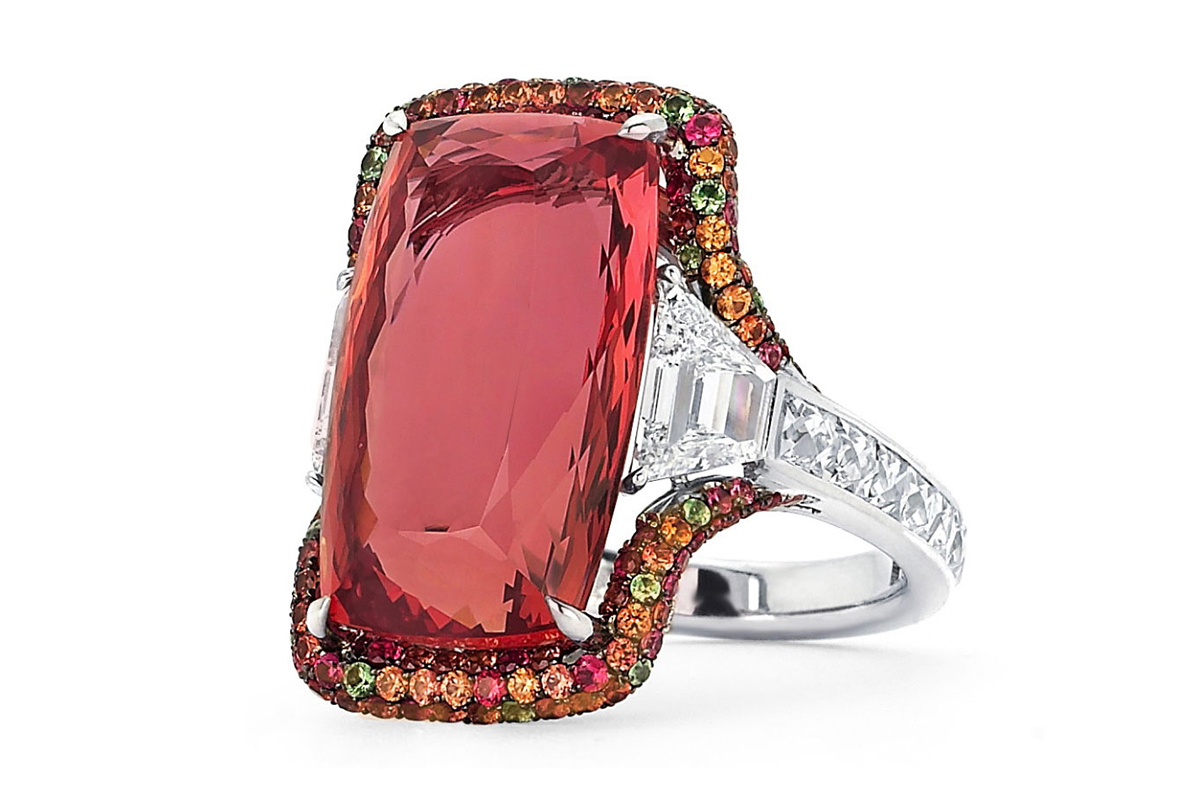  Martin Katz 18 cts Imperial topaz ring, with two step-cut trapezoid diamonds and micro-set with diamonds, sapphires, tsavorite garnets and tourmalines