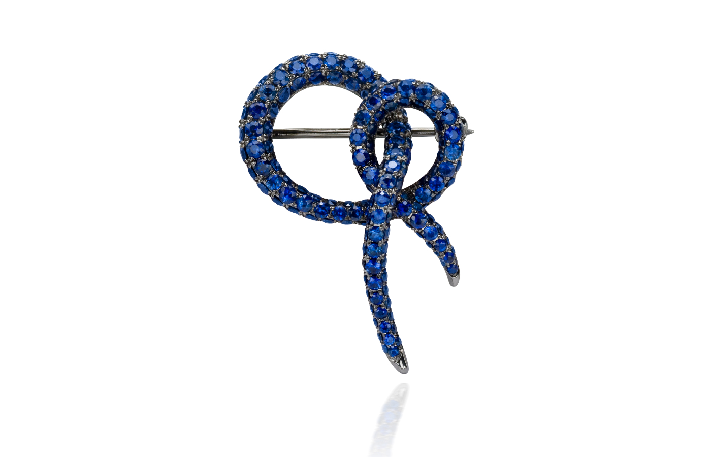  Anna Hu Love Knot sapphire brooch 