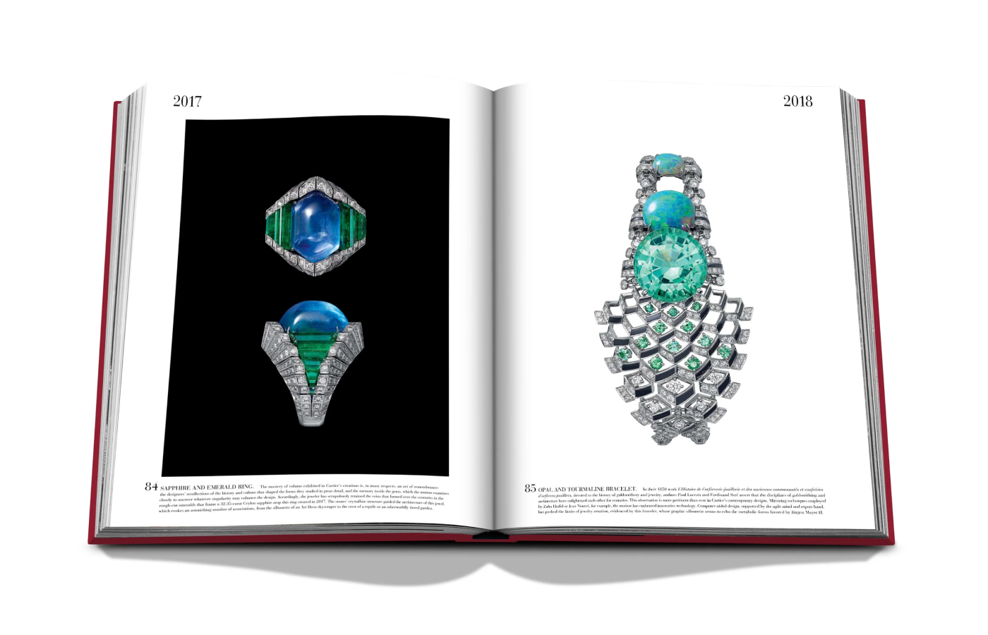  Images of magnificengt opal and diamond jewels created by Cartier