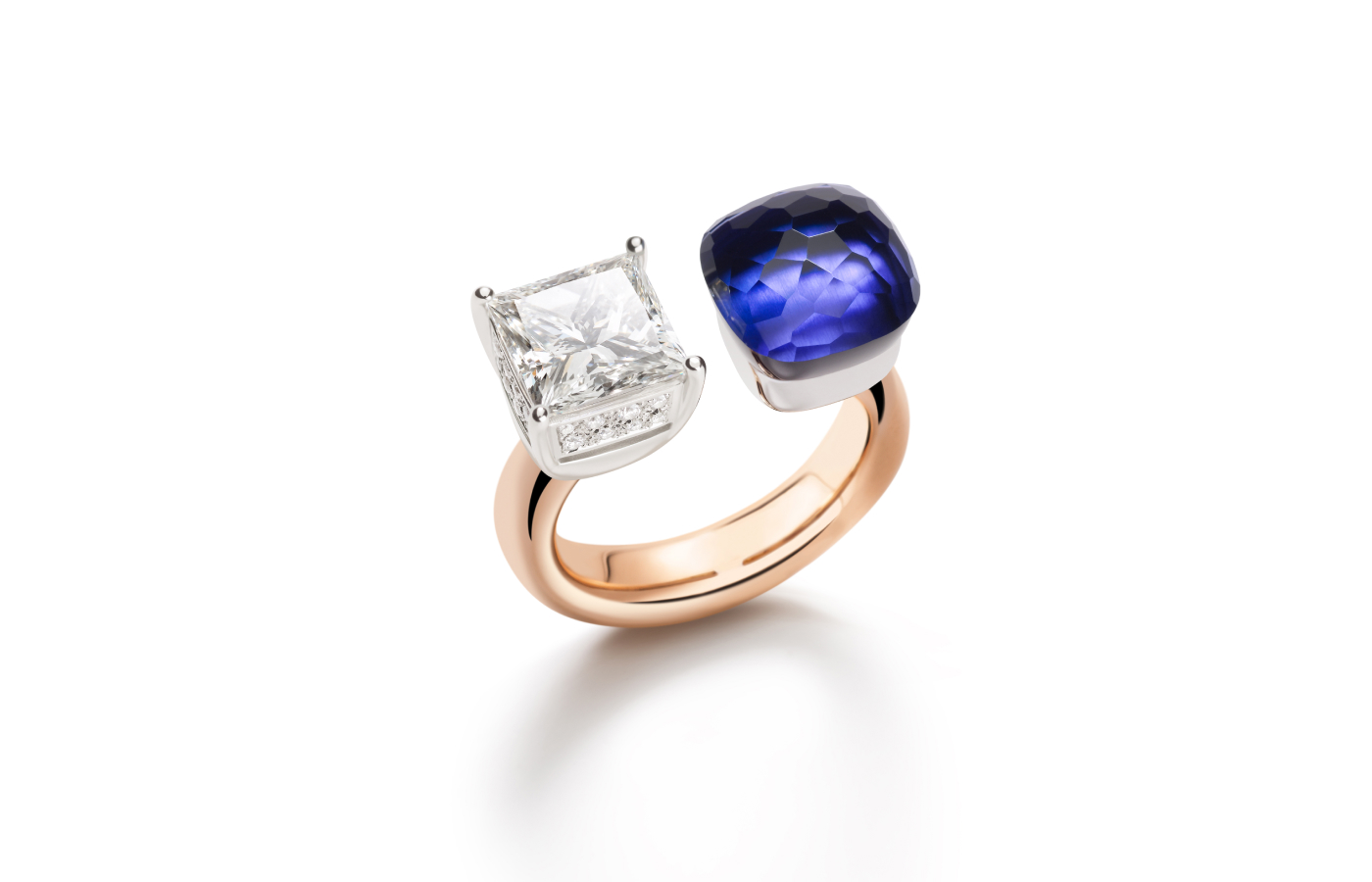  Pomellato Nudo Triennale ring in gold, tanzanite and diamond from the Ode to Milan high jewellery collection