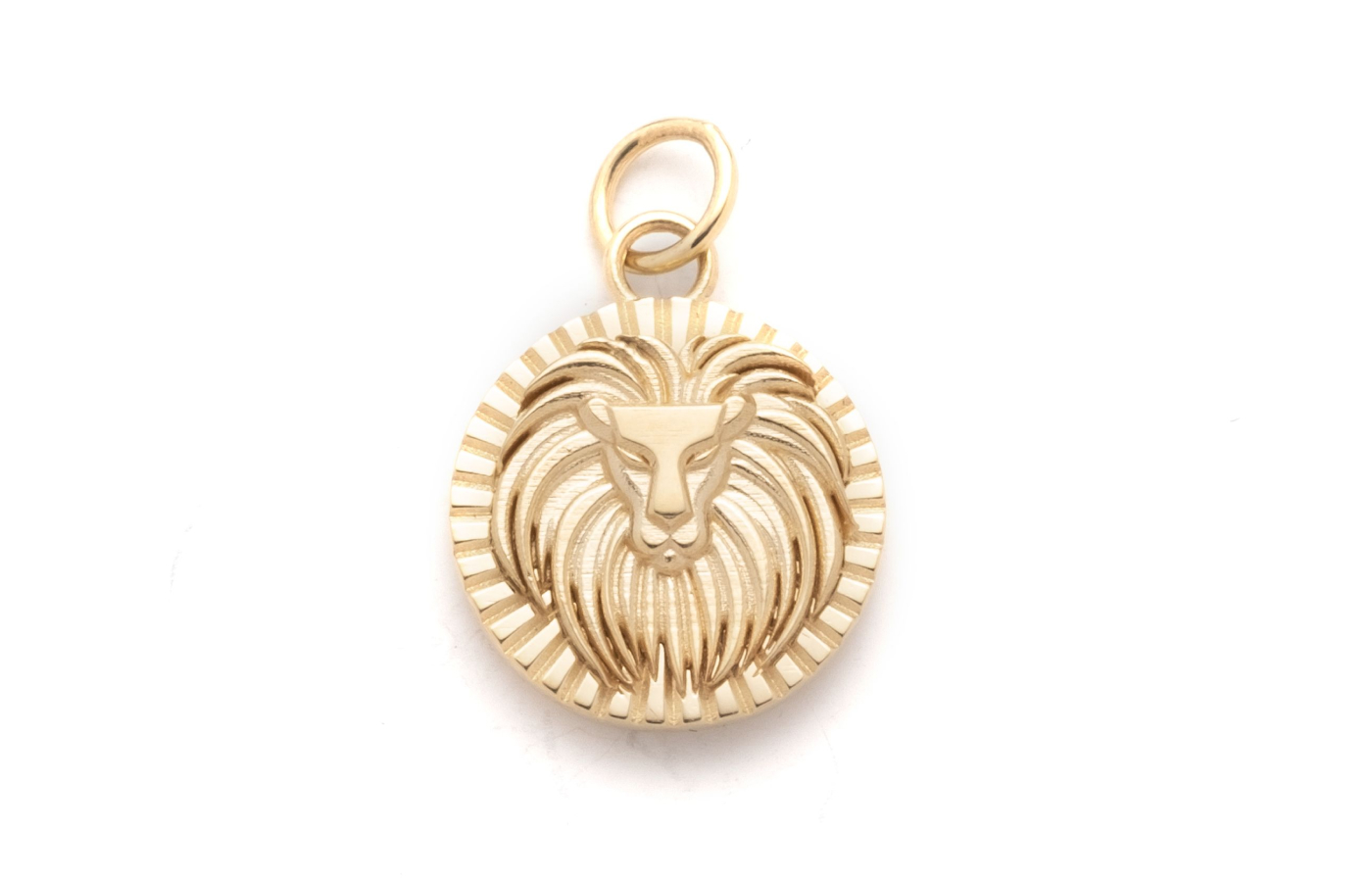  Foundrae Leo Astrology charm in gold and diamond