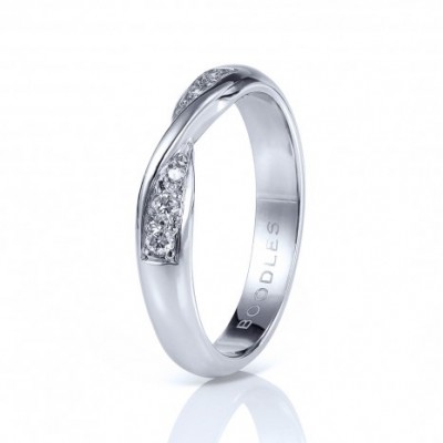 Boodles wedding band