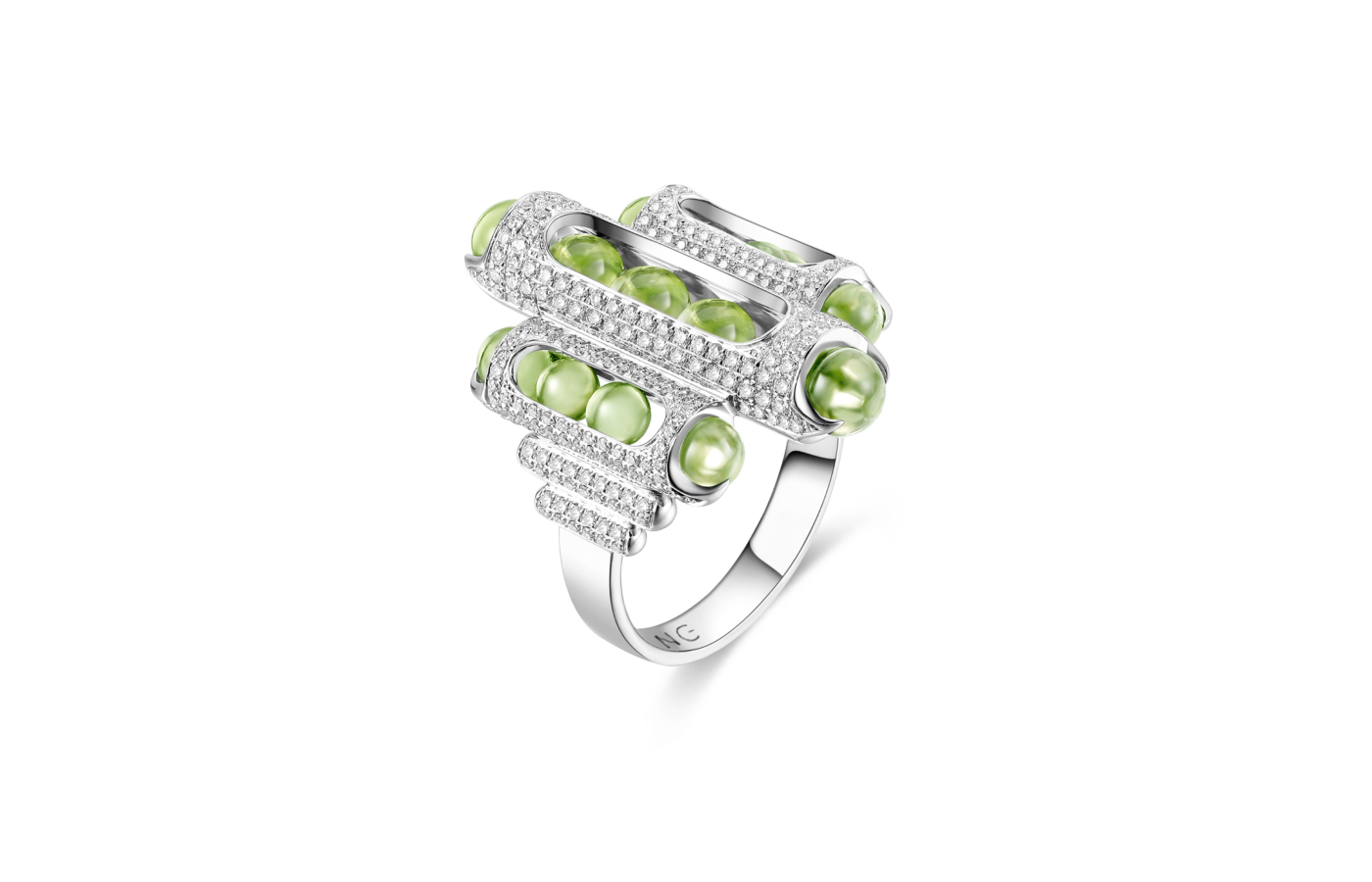  Zeemou Zeng Melody diamond cocktail ring in 18k white gold with pavé diamonds and Fuli Gemstones Peridot