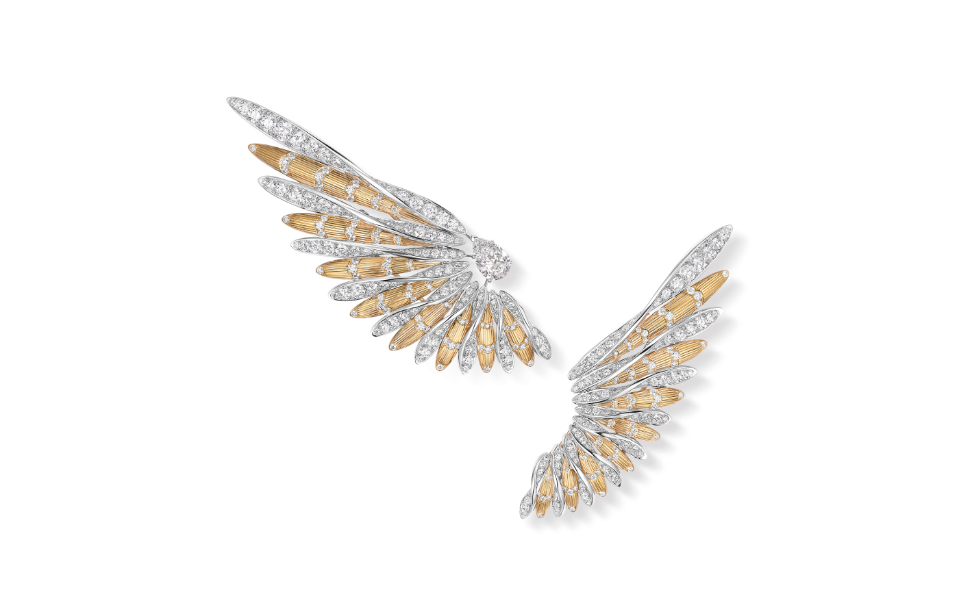  Chaumet Plume d'or brooch and hair ornament in platinum, white gold, rose gold and diamond from the Un air de Chaumet collection