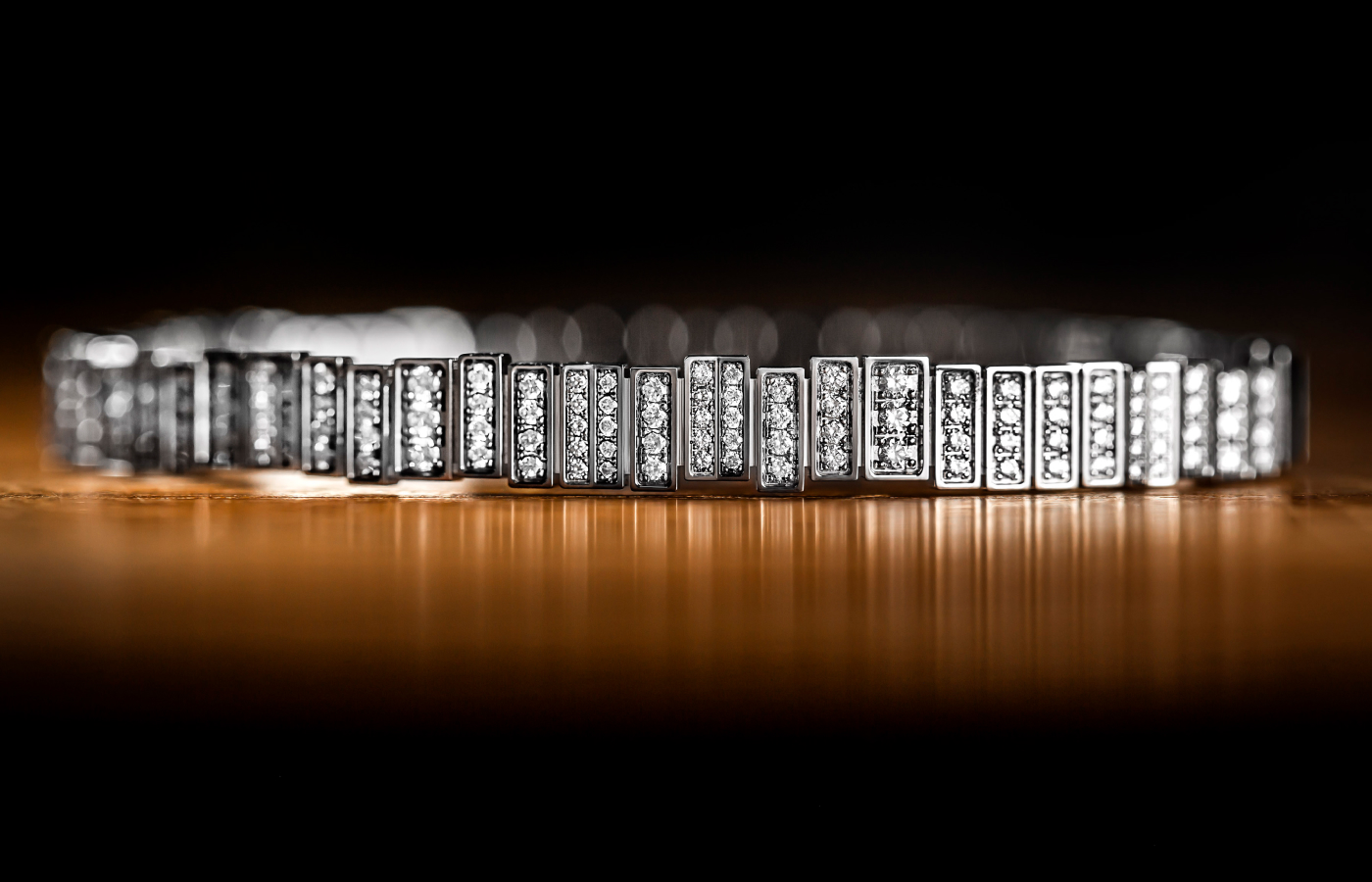  Dior Joaillerie bracelet in white gold and diamond from the Gem Dior collection