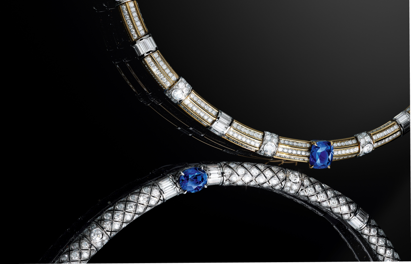 Fossils necklace in 18k yellow gold and platinum with one cushion-cut sapphire of 5.18 carats and diamonds, from the Louis Vuitton Deep Time Chapter II High Jewellery collection 