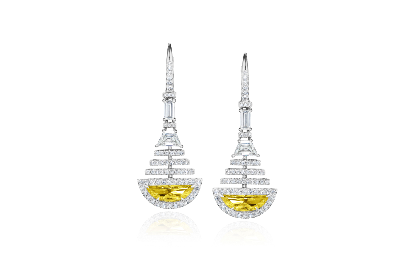  House of GOL Art Deco earrings with half moon-shaped fancy yellow diamonds and fancy-cut colourless diamonds from the Guggenheim of New York collection 