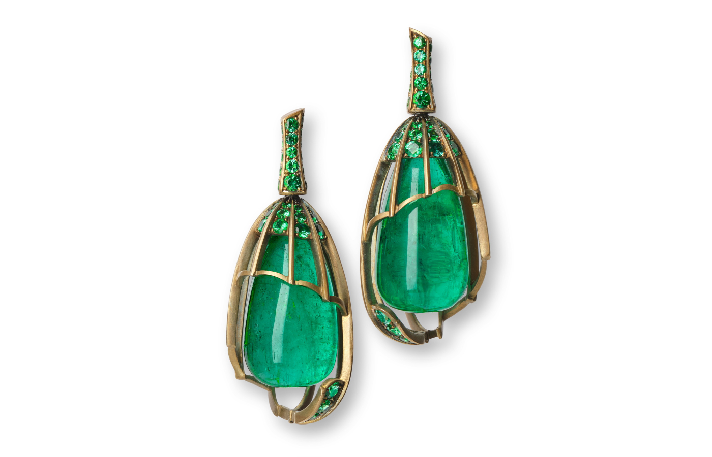  Hemmerle earrings with emeralds of more than 51 carats set in bronze and white gold. Courtesy of Hemmerle