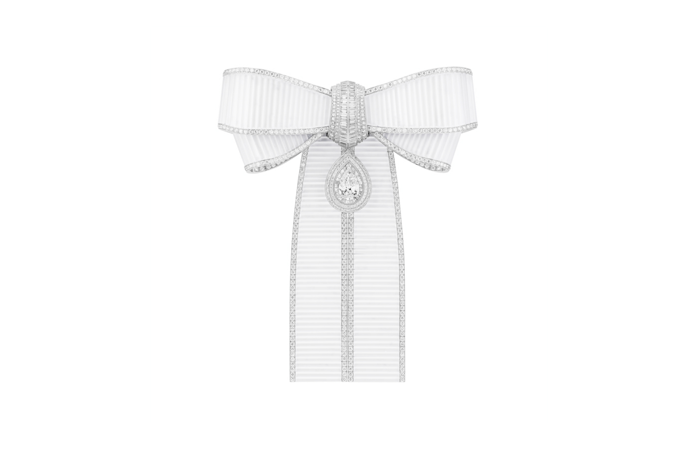  Boucheron Noeud chest brooch (transformed from the necklace) set with a 4.05-carat pear-cut diamond and rock crystal, paved with diamonds in 18k white gold, from the Histoire de Style The Power of Couture High Jewellery Collection