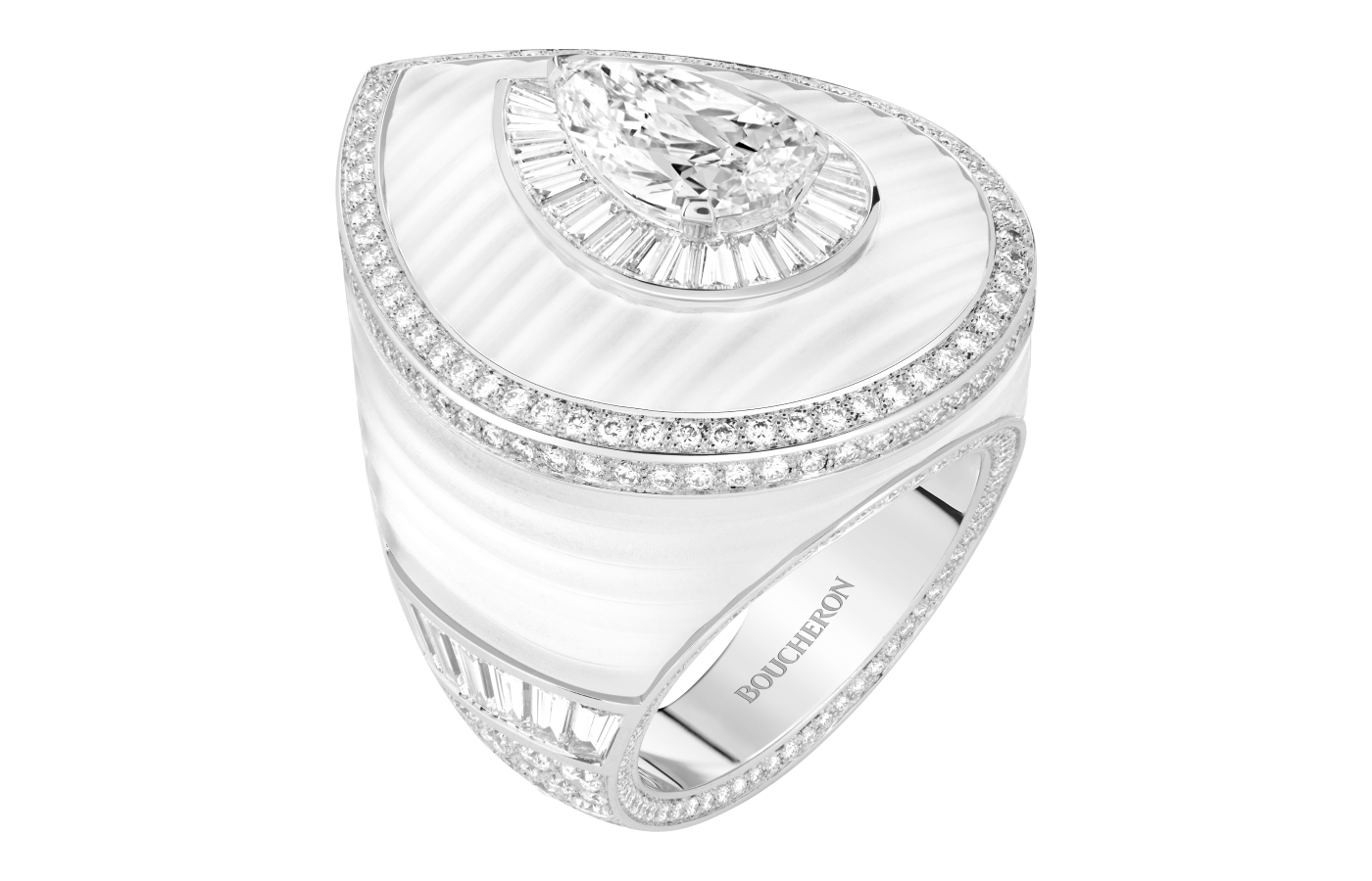  Boucheron Noeud ring with a 2.50-carat pear-cut diamond from Botswana and rock crystal, paved with diamonds, in 18k white gold, from the Histoire de Style The Power of Couture High Jewellery Collection