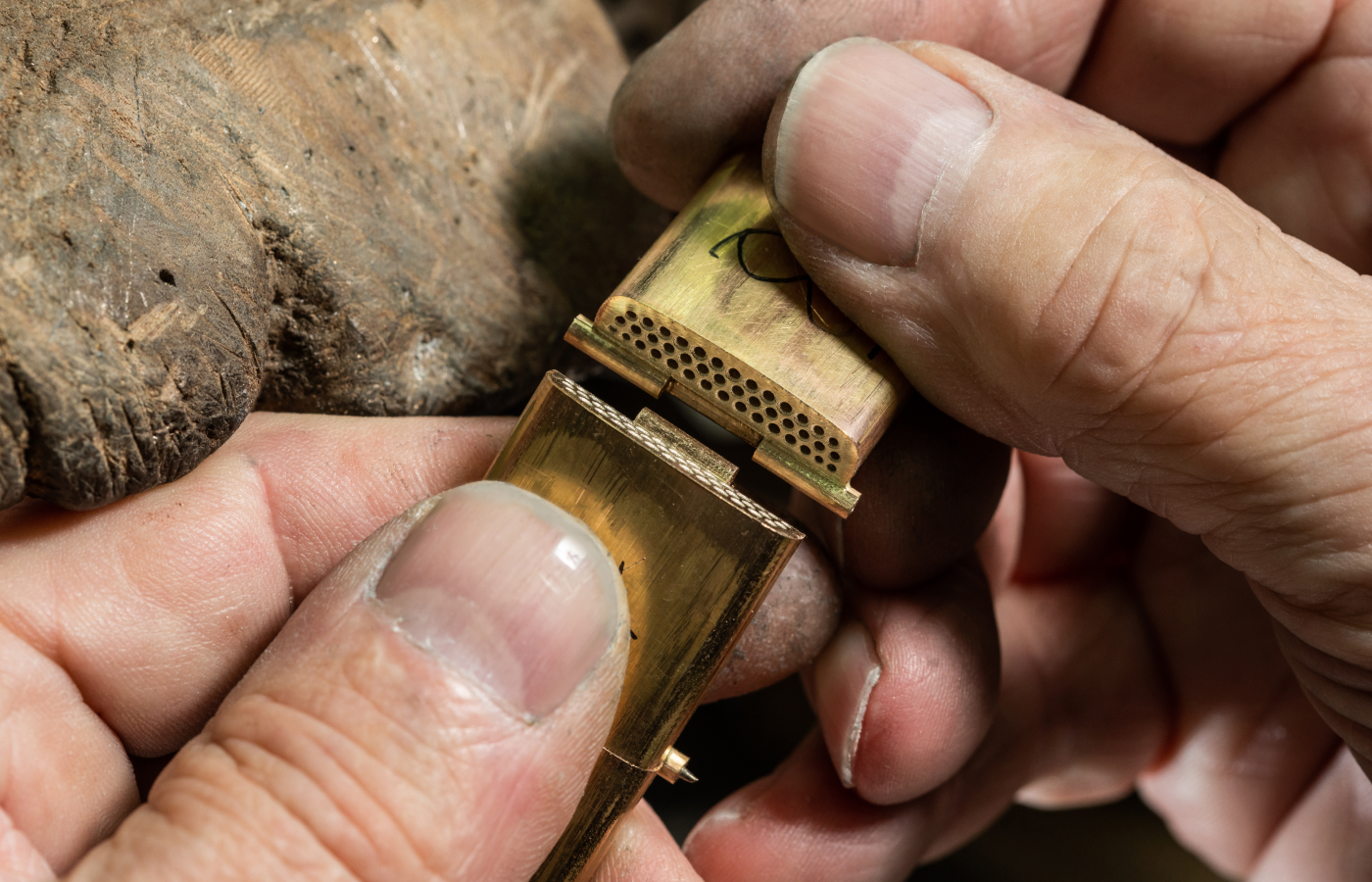  Each Vhernier Sopresa bracelet is made by hand by skilled trained artisans in Italy