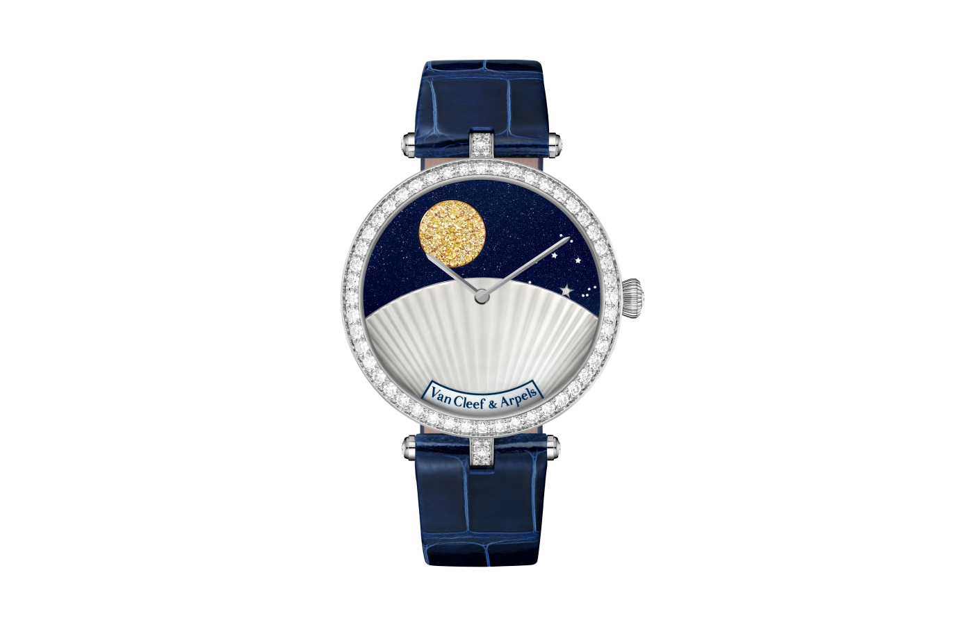  The Van Cleef & Arpels Lady Arpels Jour Nuit watch, which has a 24-hour rotating Day/Night module so “stars perpetually pursue the Sun”, will be showcased at the Poetry of Time exhibition in London