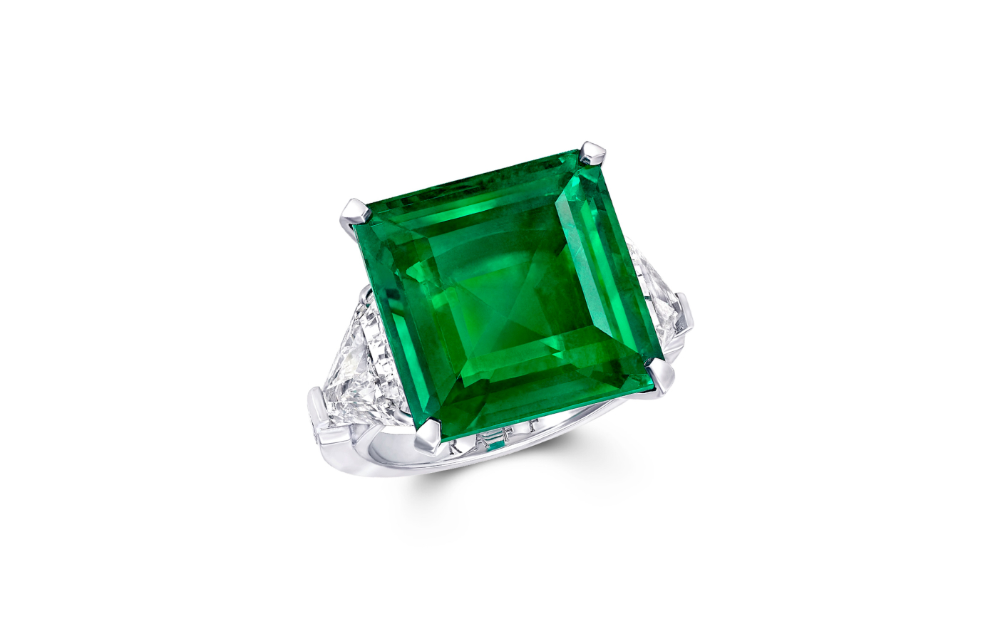  Graff Galaxia ring in platinum, a 17.29-ct emerald-cut Columbian emerald and diamond