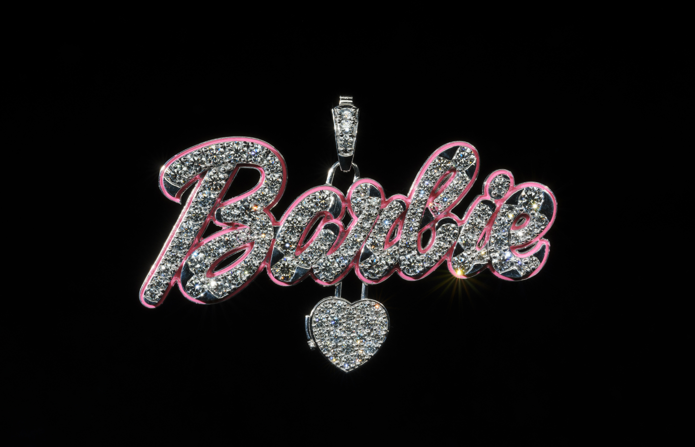  Nicki Minaj’s iconic Barbie pendant—which boasts 54.47 carats of diamonds on 18K gold and bright Barbie-pink enamel—was made by Ashna Mehta in 2022 and is the most recent commissioned by Minaj, whose first Barbie pendant dates to 2009. Alvaro Keding/© AMNH