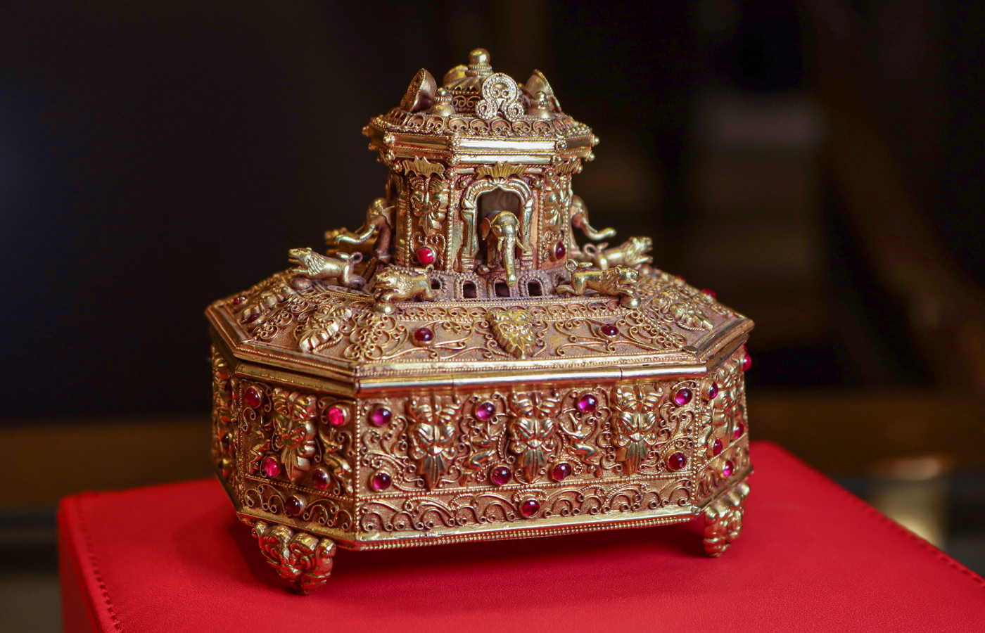 Ornamental object on display at the Amrapali museum in gold set with precious gemstones