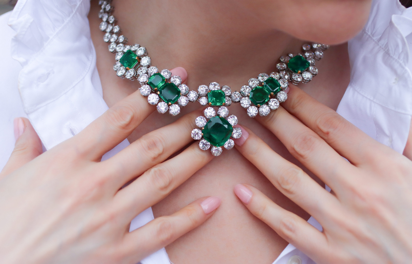  Katerina Perez wearing Bayco The Ambrosiana Emeralds necklace in platinum and gold set with 41-cts of old-mine Colombian emeralds and 79-cts of old-European-cut diamonds