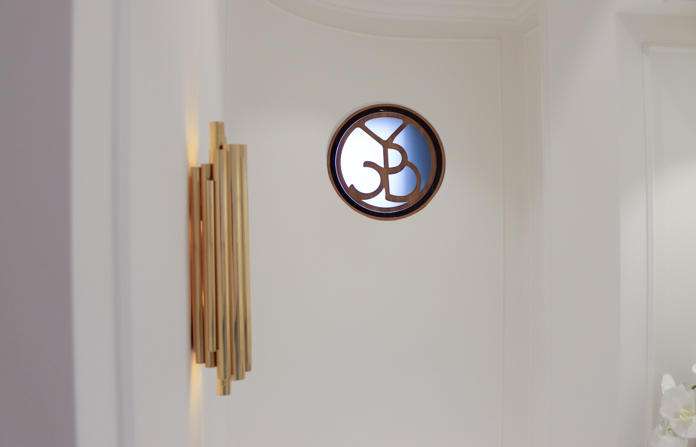  Bayco Logo Window