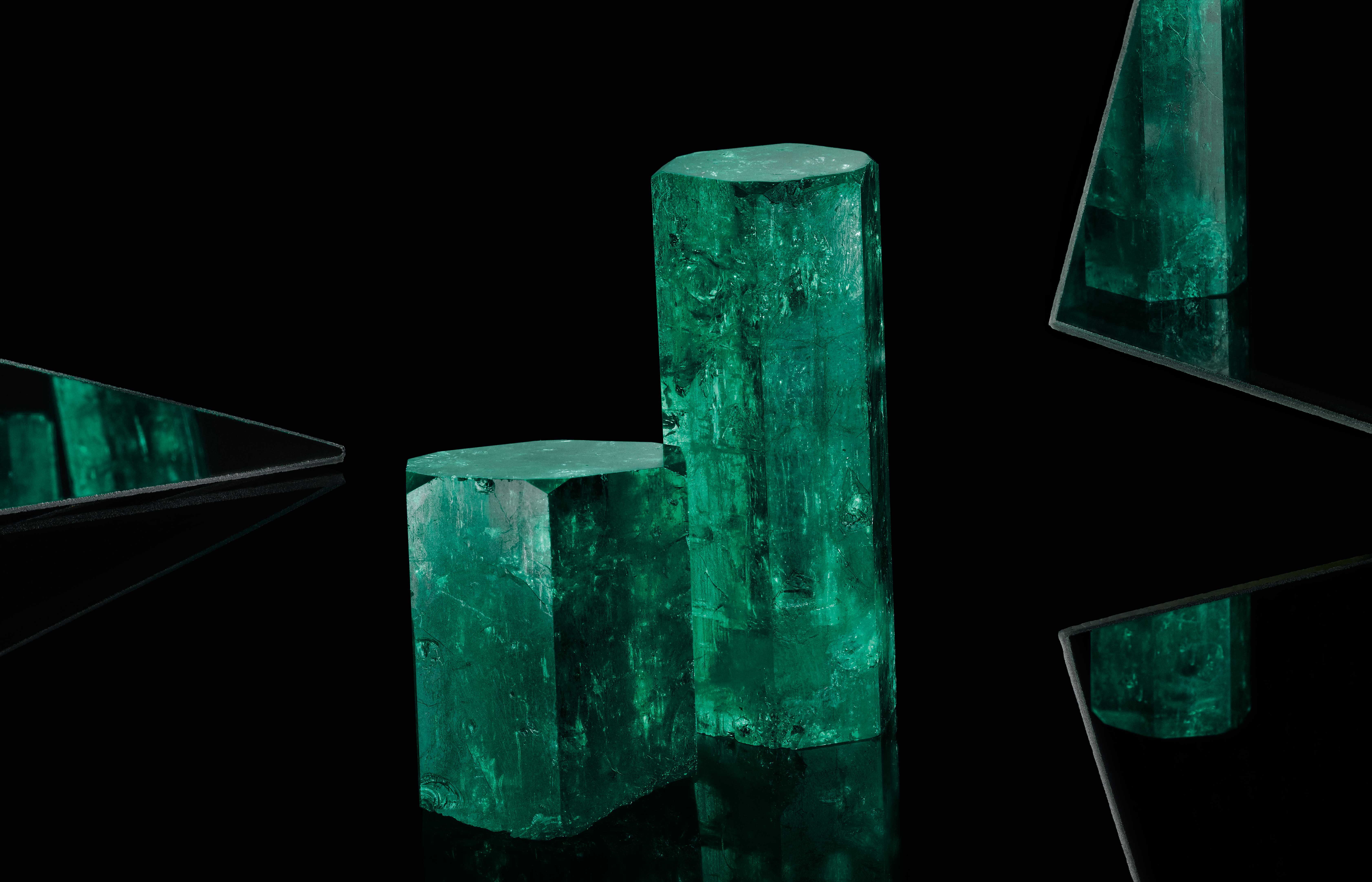 Uncut Muzo emeralds