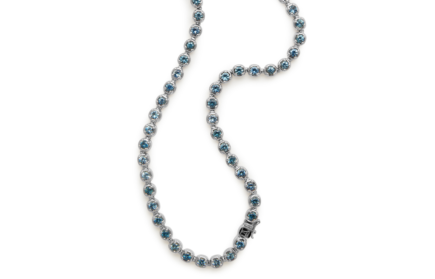 Anna Sheffield Montana Sapphire Ingot Eternity necklace in gold and sustainably mined Montana sapphire