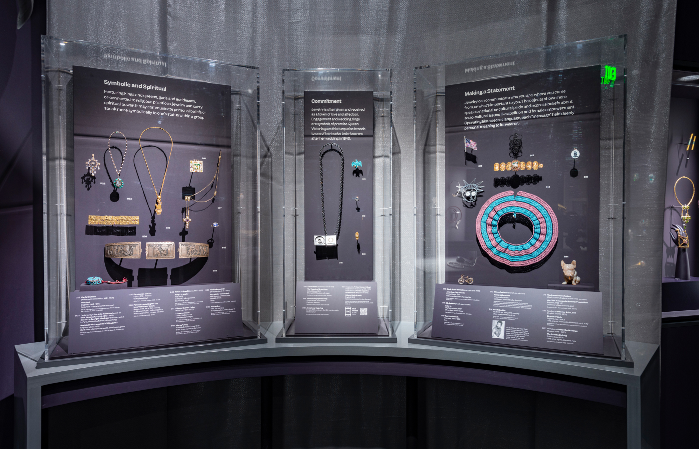 Cases explaining the various ways in which jewellery has been used as garments throughout history