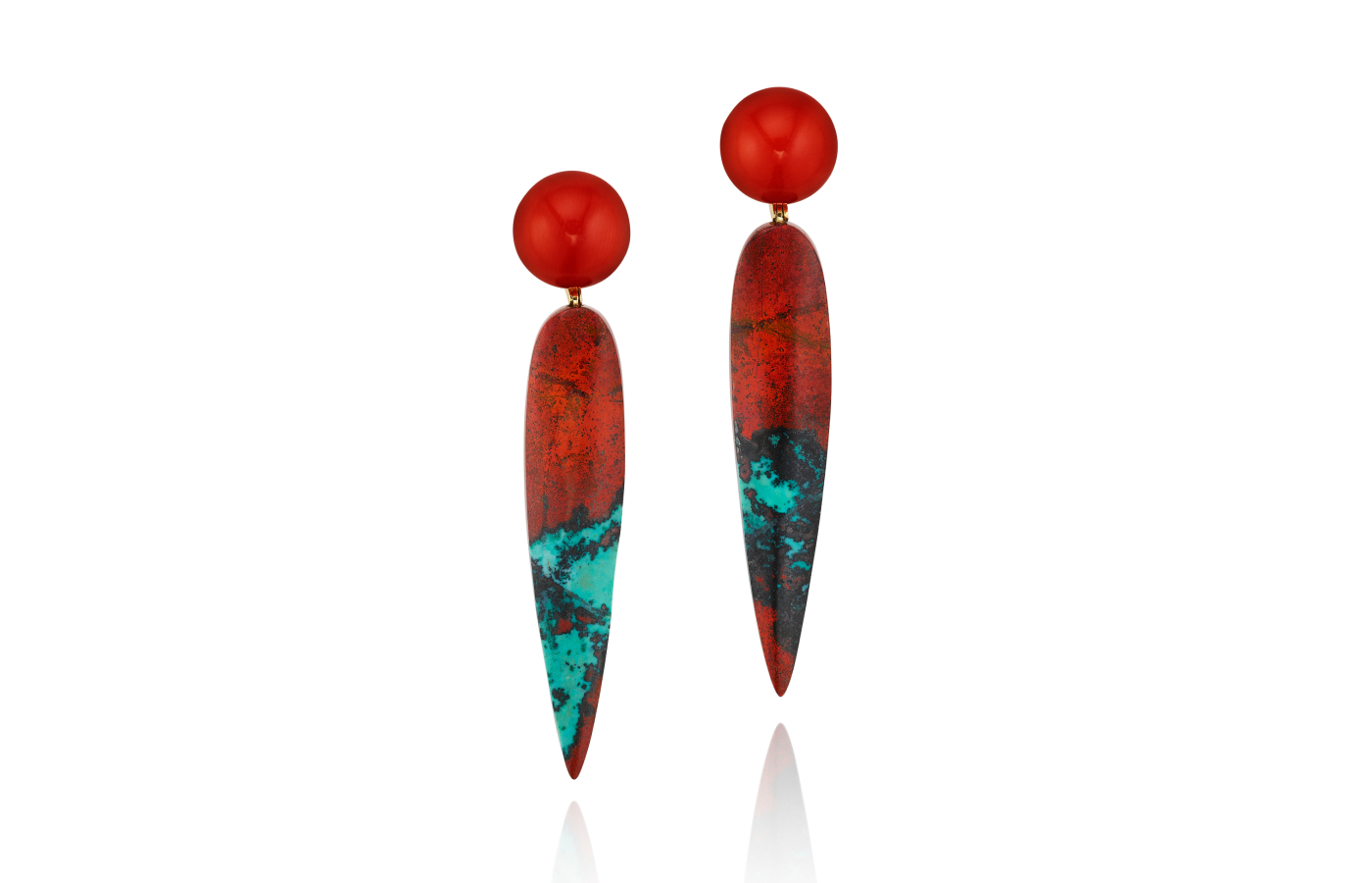 <p>Assael earrings with Sardinian coral and sunrise jasper in 18k yellow gold</p>

