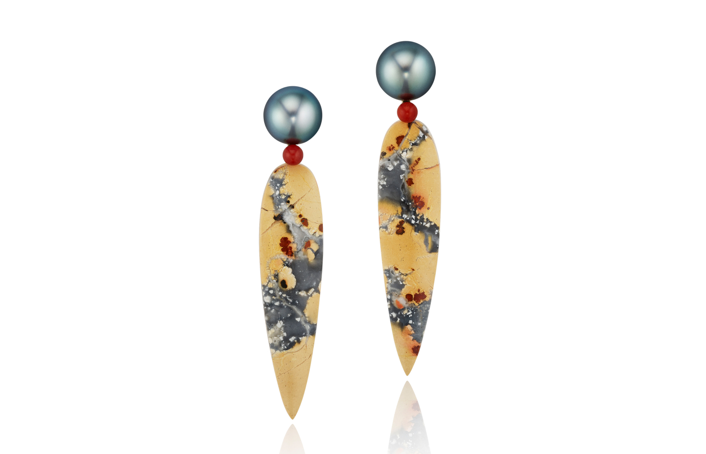 <p>Assael earrings with Tahitian pearls, Sardinian coral and Maligano jasper in 18k yellow gold</p>

