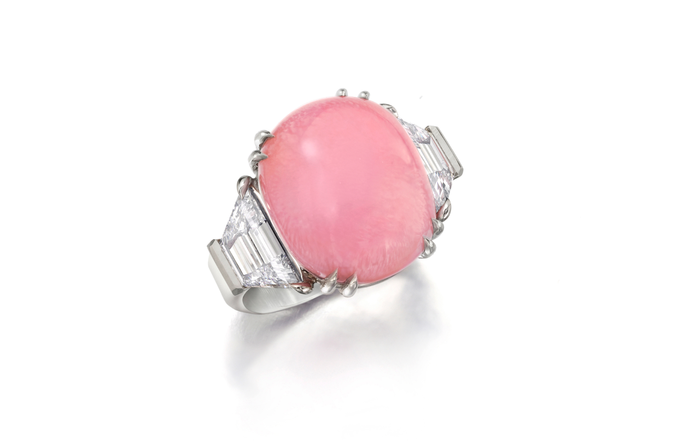  Assael ring with a 16.64 carat conch pearl and 2.05 carats of diamonds in platinum 