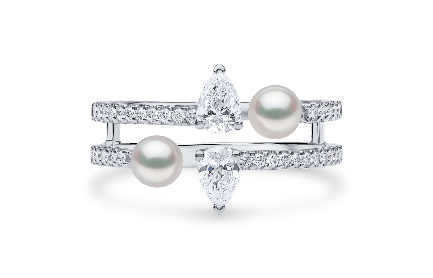  Yoko London Yoko London Glitz ring in white gold, Japanese Akoya pearl and diamond