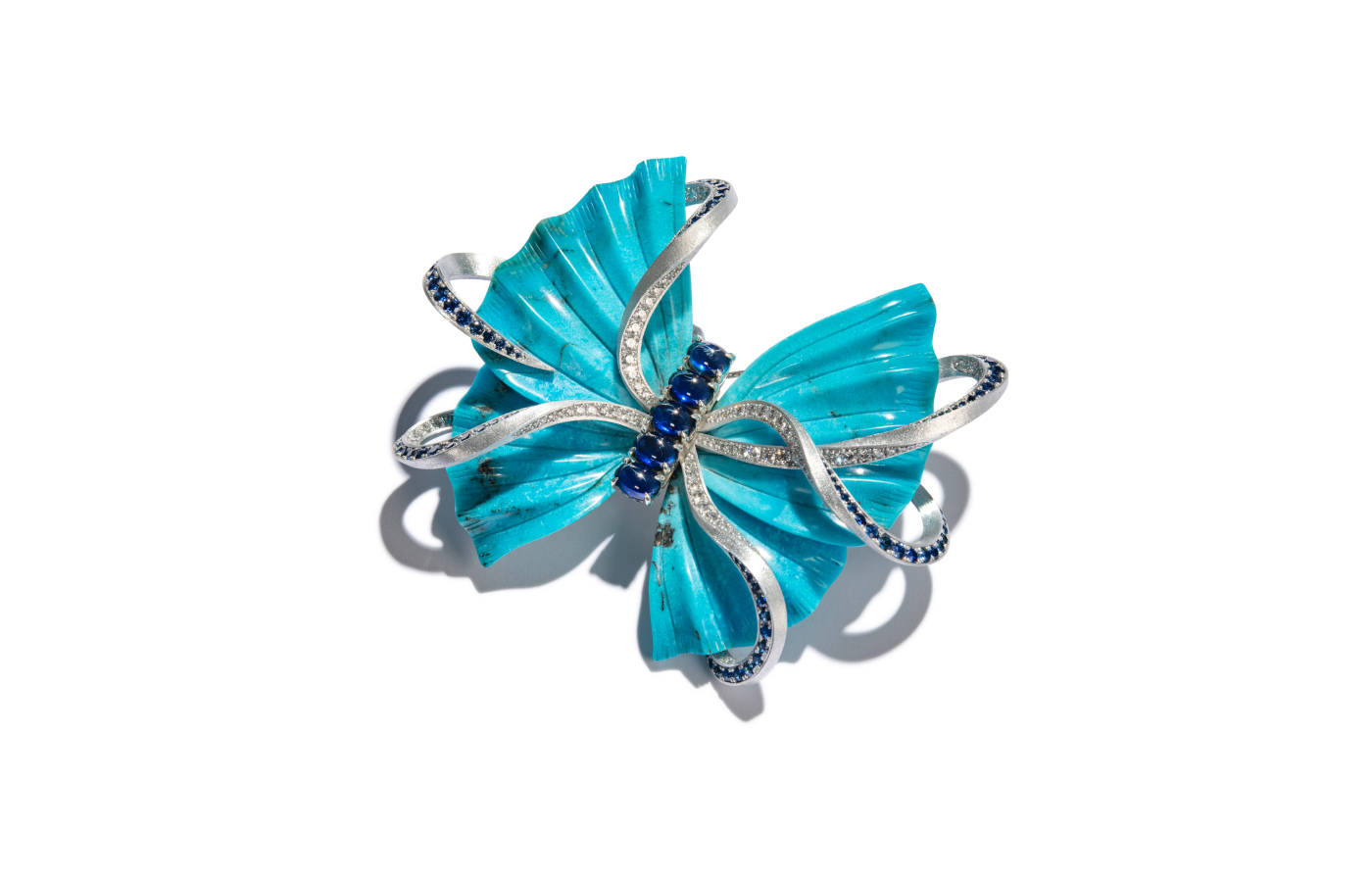   Anna Hu Haute Joaillerie Blues Butterfly brooch with turquoise, blue sapphires and diamonds in white gold and aluminium