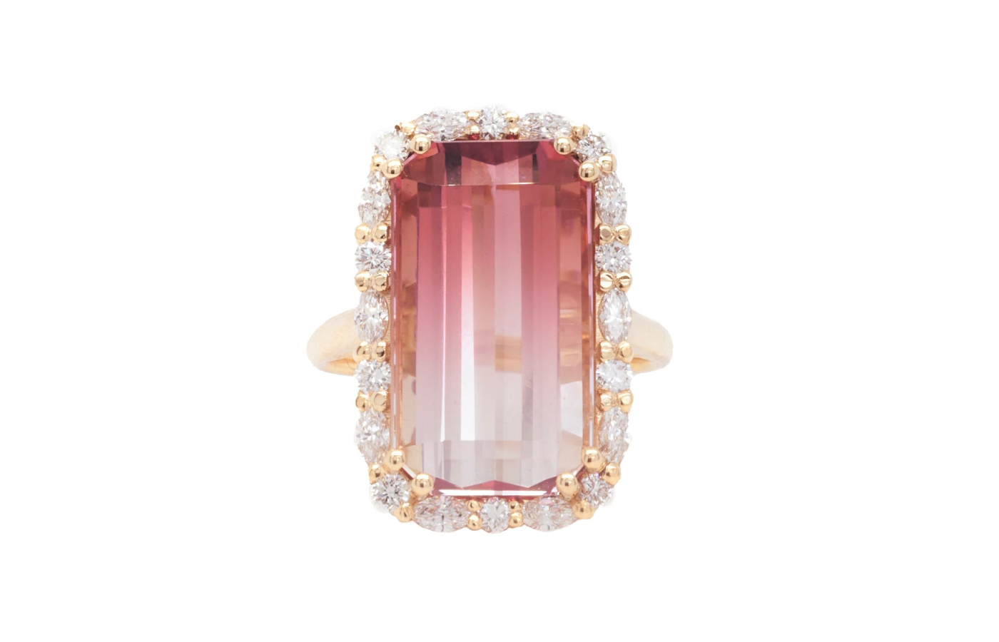  Lisa Nik ring from the Colors collection with an 8.56 carat bi-colour pink tourmaline and 0.57 carats of diamonds, set in 18k rose gold 