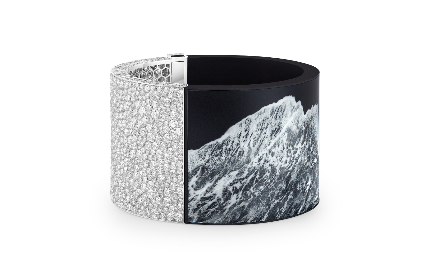  Boucheron Eau Forte bracelet with diamonds, black ink, and airbrushed white lacquer in 18k white gold from the Or Bleu High Jewellery collection