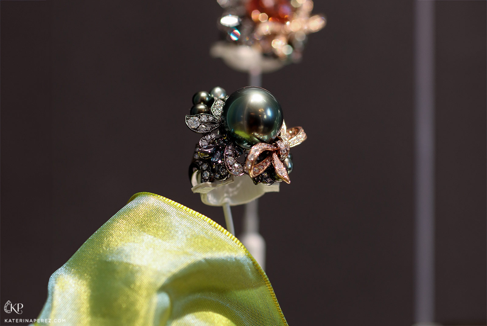  The Mikimoto Wild Rose ring from ‘The Bows’ High Jewellery collection features black South Sea cultured keshi pearls and alexandrites surrounding a large black South Sea cultured pearl measuring 15.6 x 15.1mm