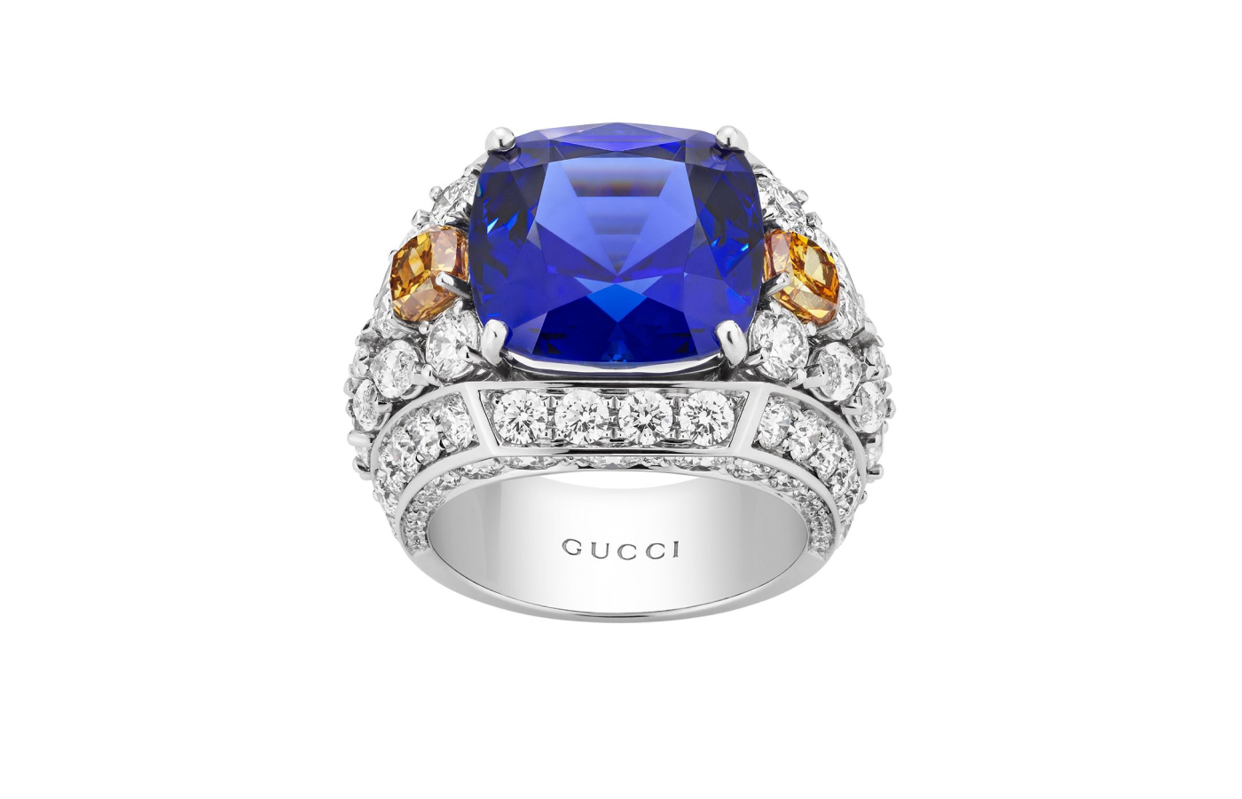  Gucci Labirinti ring with a 11.04 - carat tanzanite, white and fancy diamonds in white gold