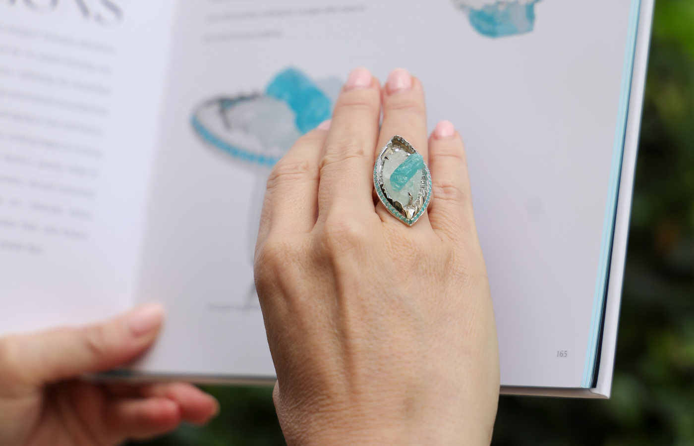  A Paraiba tourmaline ring by Susana Grau Batllle 