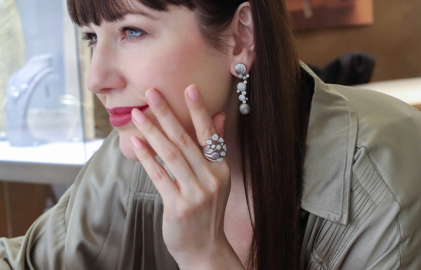  Katerina Perez wears the Daverio1933 Summer Constellation ring and the Rigel earrings with sandblasted, polished and satin-finished 18k white gold, titanium and diamonds   