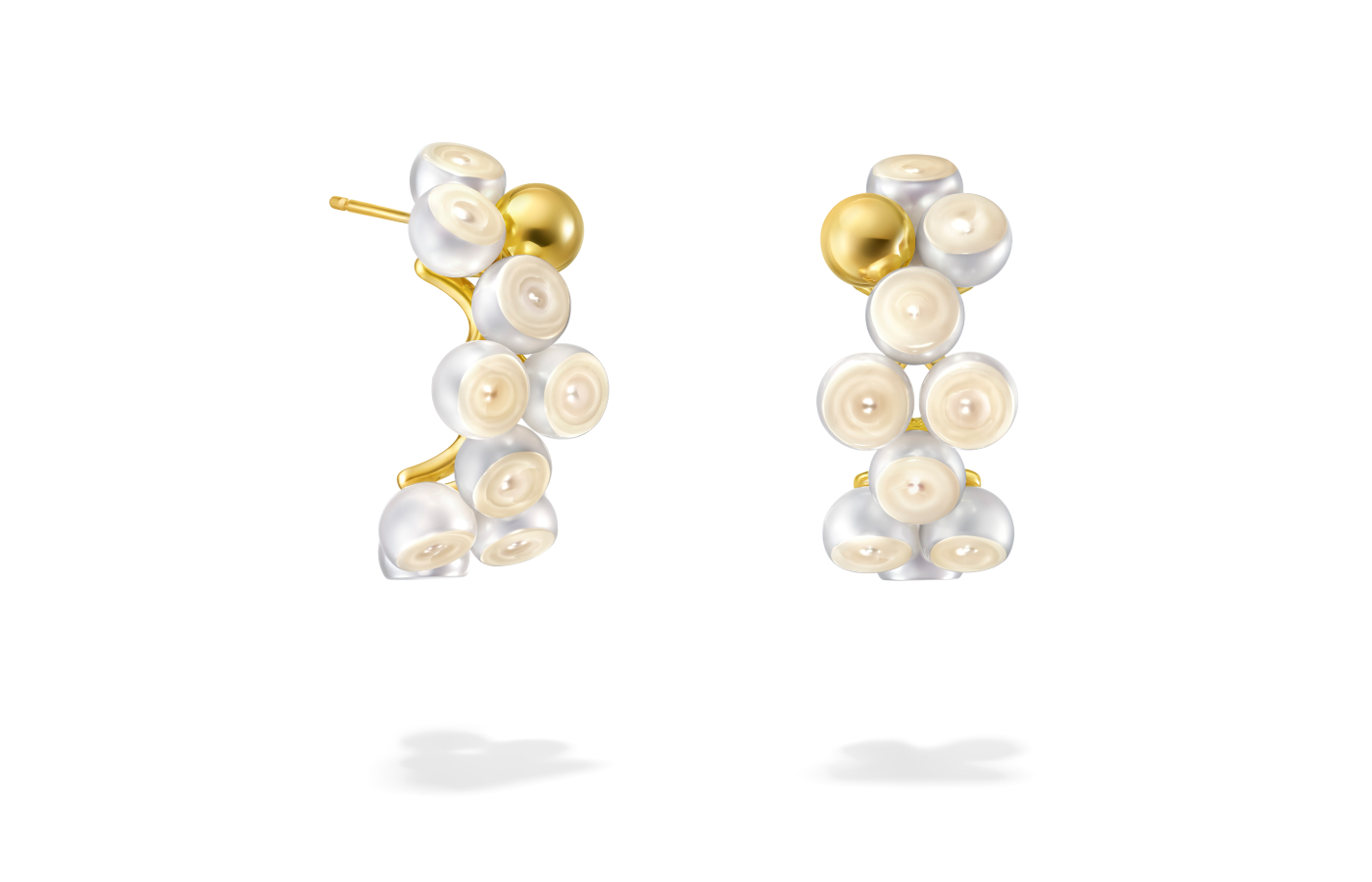  M/G Tasaki Sliced Sphere earrings with Freshwater pearls in 18k yellow gold