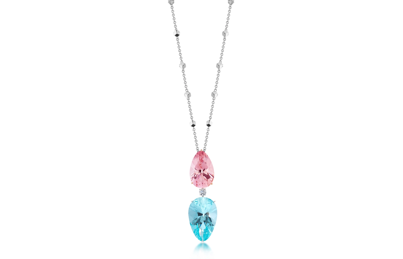  A necklace with a pear-shaped morganite, a pear-shaped aquamarine and round brilliant-cut diamonds by UltraLuxe 2024 participant Paolo Costagli