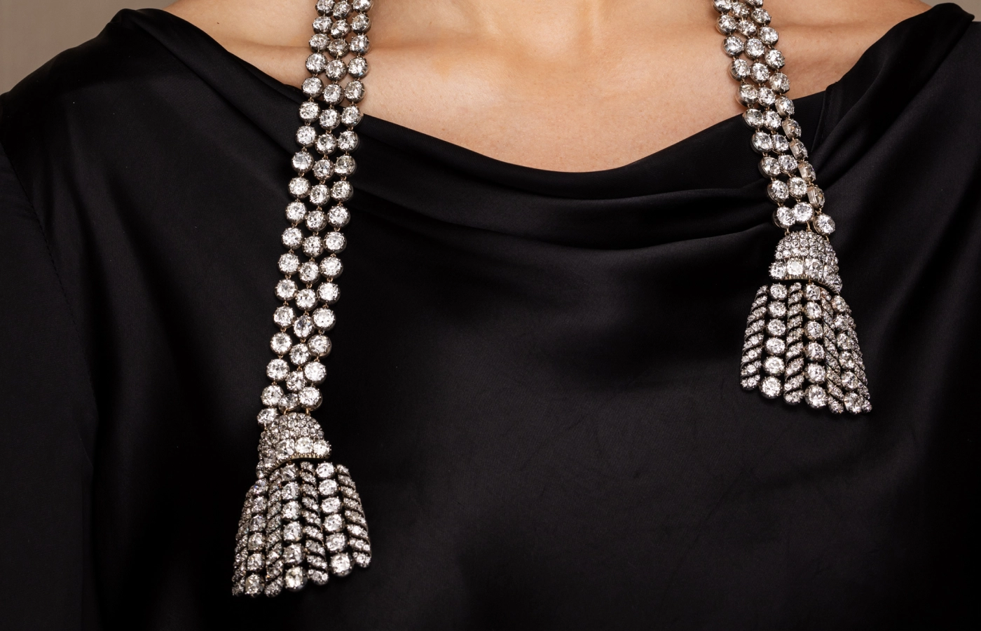  Another view of an important 300-carat diamond necklace from the 18th century, which is set to be auctioned by Sotheby’s Geneva 