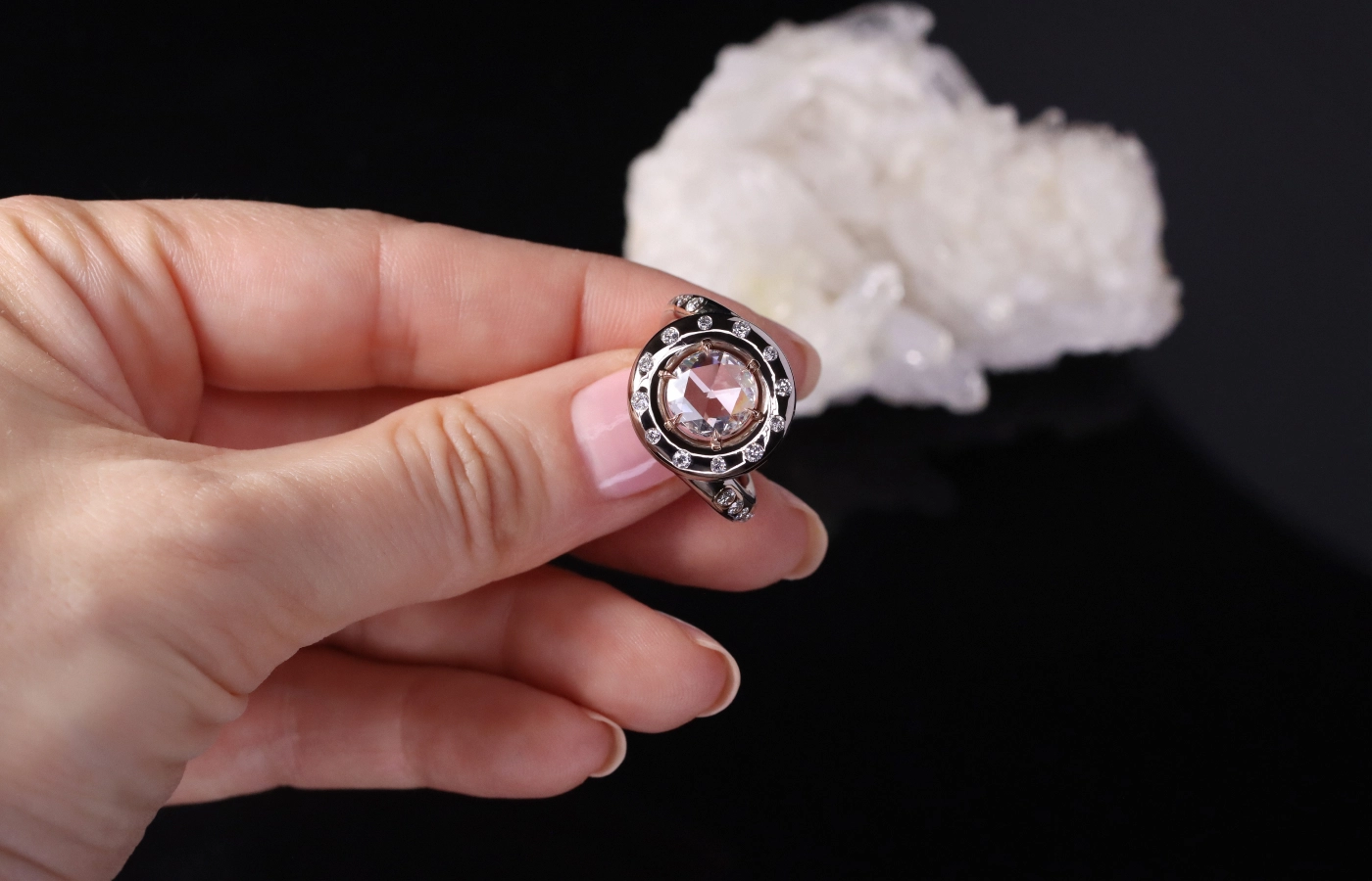 Hugo Cahill Galactic rose-cut diamond ring from the Renaissance High Jewellery collection with a 1.5 carat central stone and round brilliant-cut diamonds, set in 18k palladium white gold and 18k rose gold 