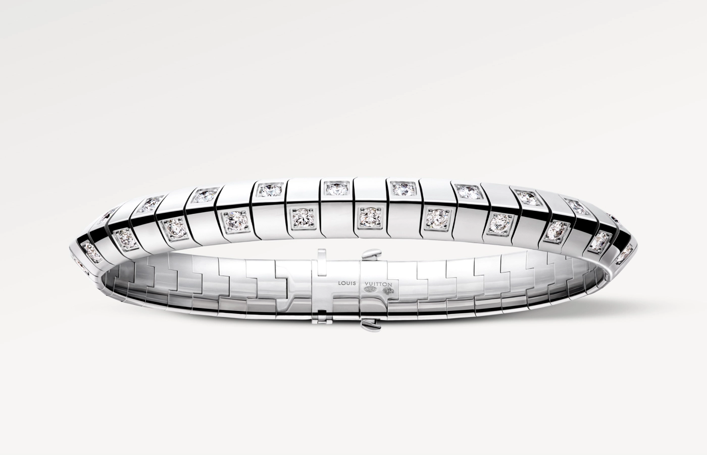  Louis Vuitton Le Damier diamond bracelet inspired by the tennis bracelet in the iconic chequerboard pattern in white gold