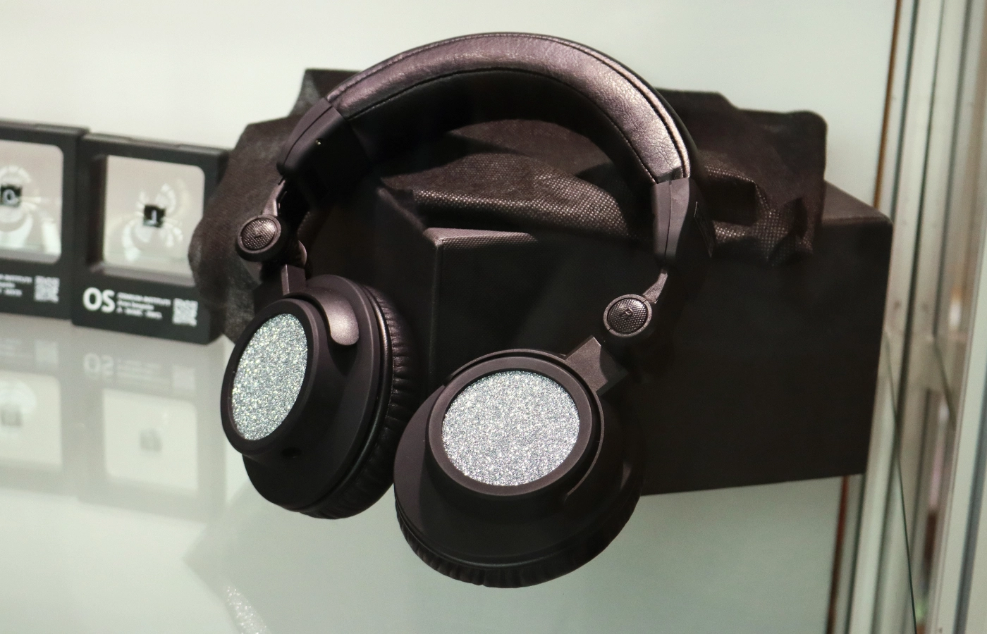  A pair of headphones with two large discs of crystalline osmium, courtesy of the Osmium Institute 