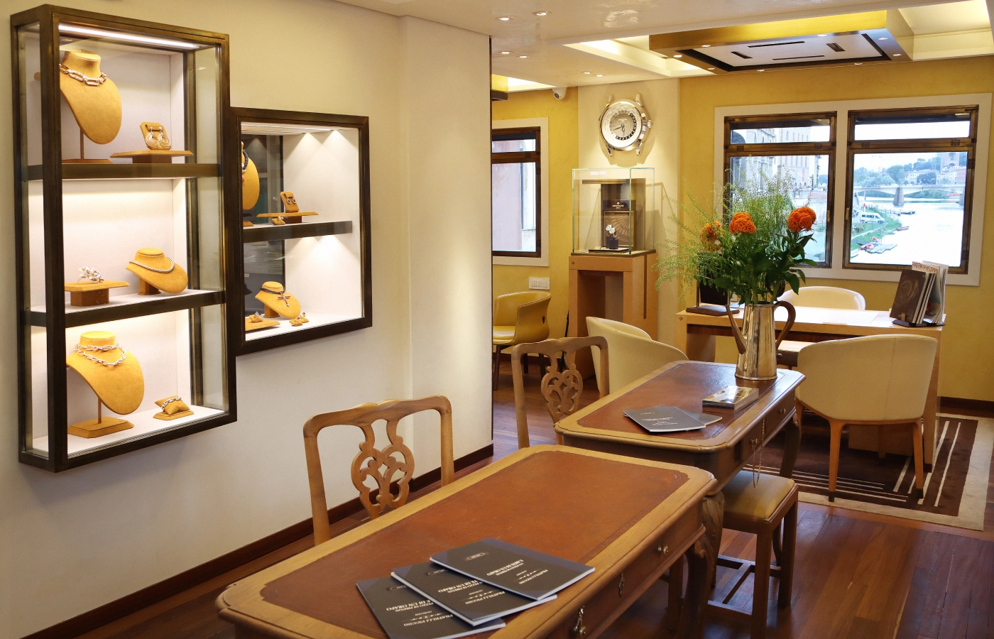  Interior of the Fratelli Piccini atelier