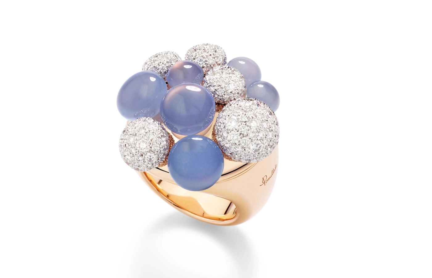  Mora ring by Pomellato featuring a cluster of chalcedony and diamonds set in rose gold 