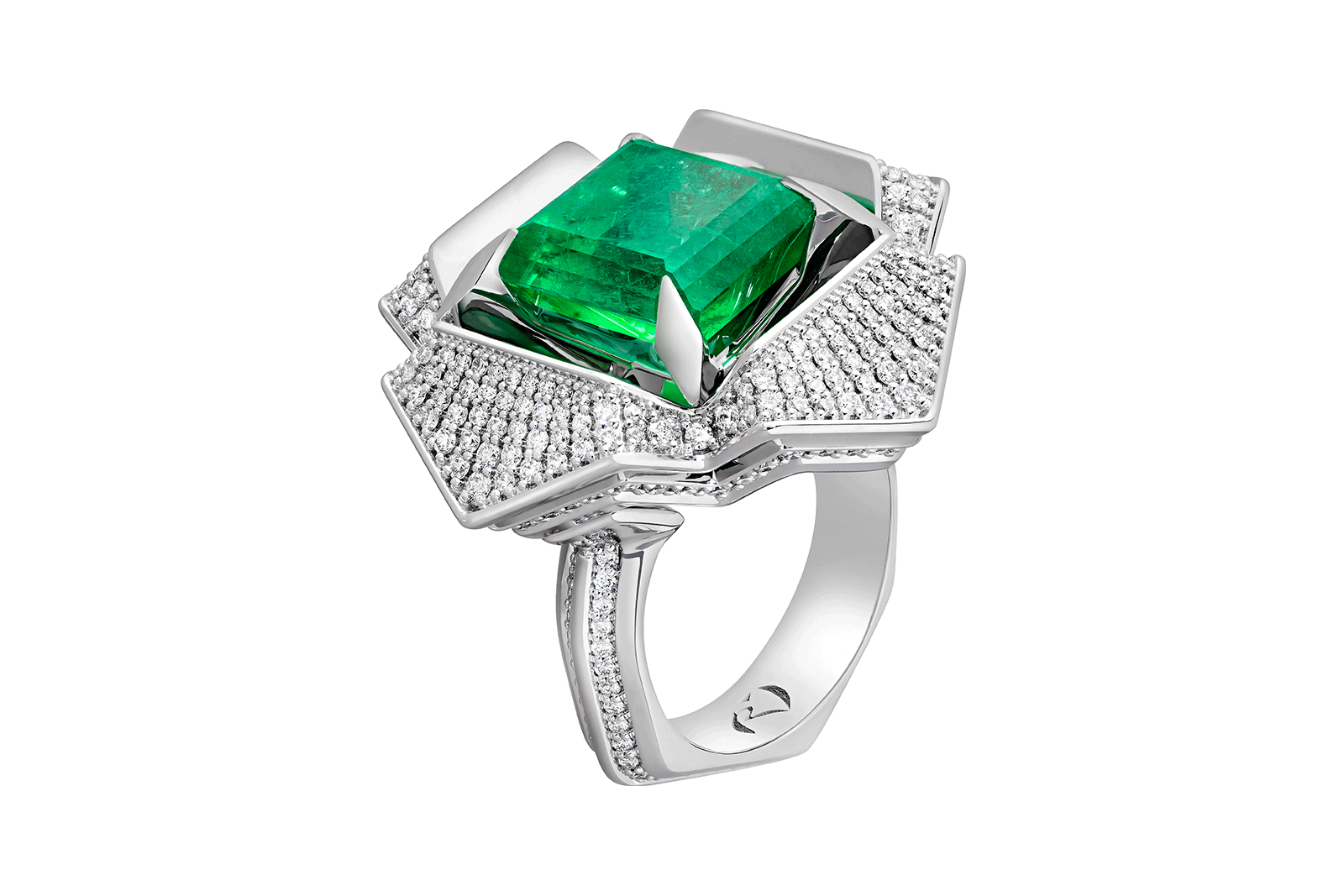  Ringo Jewellery emerald ring from Ego collection