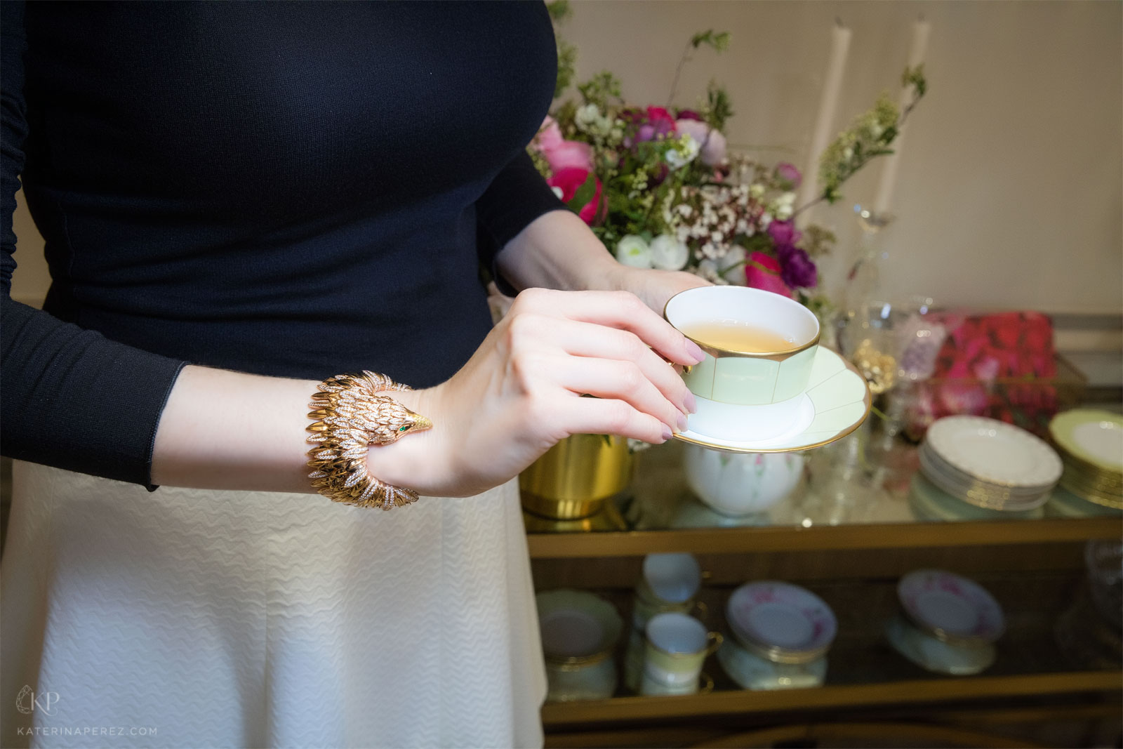  House of Tabbah Eagle Soul bracelet in yellow gold and diamonds. Photographer: Simon Martner