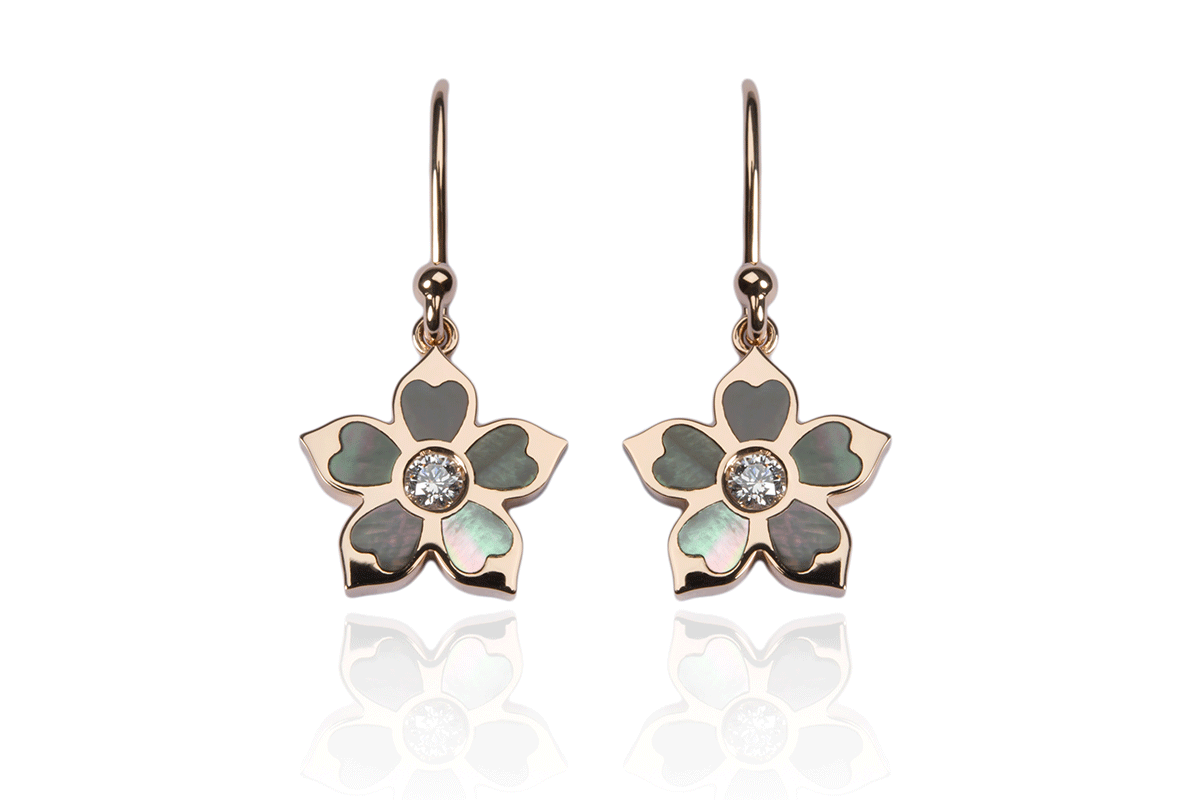  Earrings pendants  from the Vanilla Collection, red gold and diamonds 