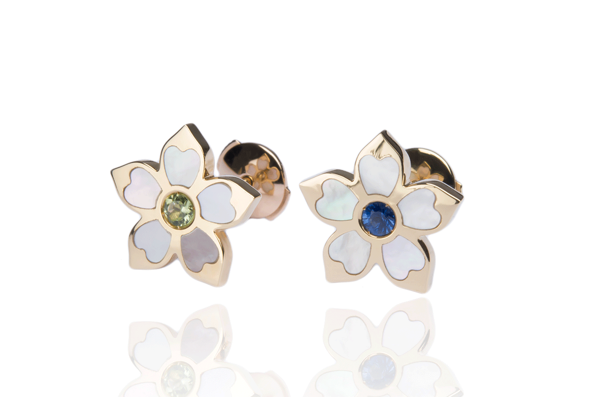  Earrings from the Vanilla Collection. yellow gold 