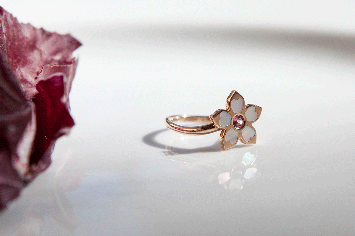  Ring from the Vanilla Collection