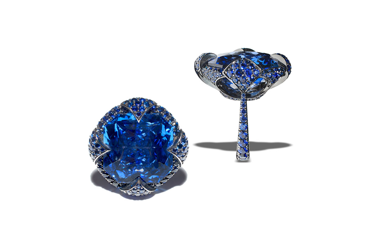 The Inimitable Sapphires of Bayco - Monochrome collection ring with a 39.12 cts Ceylon sapphire