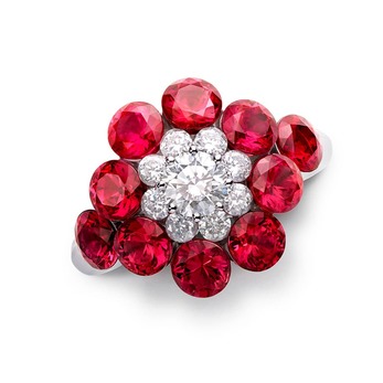 'Magical Setting' collection ring with diamonds and rubies in white gold